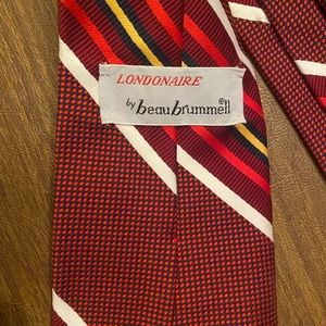 Londonaire by Beau Brummell vintage necktie